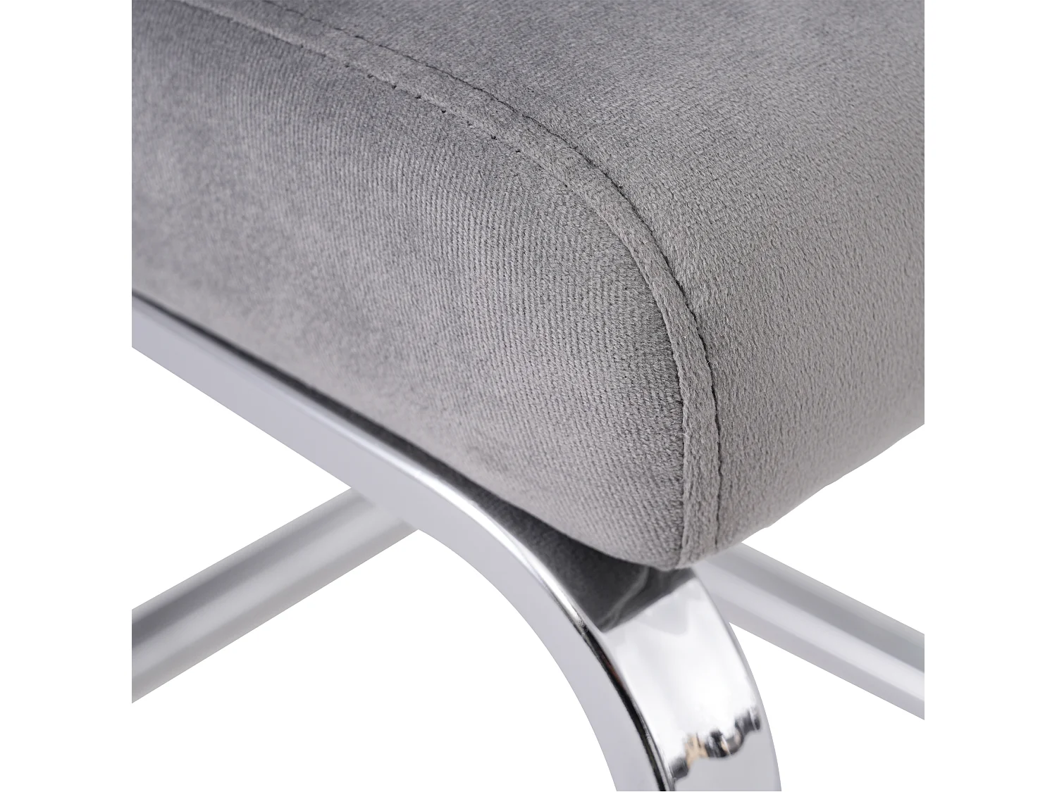 Set van 6 fluwelen sledestoelen - rugleuning ruitpatroon - onderstel zilverkleurig metaal - grijs