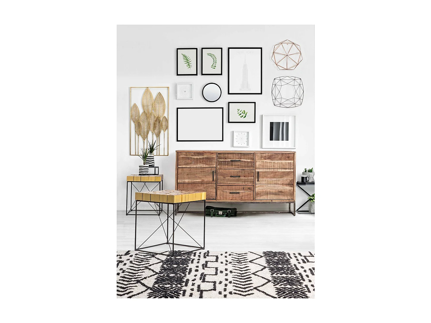 Buffet bas en bois d'acacia 2 portes 3 tiroirs bois et métal - MICHIGAN