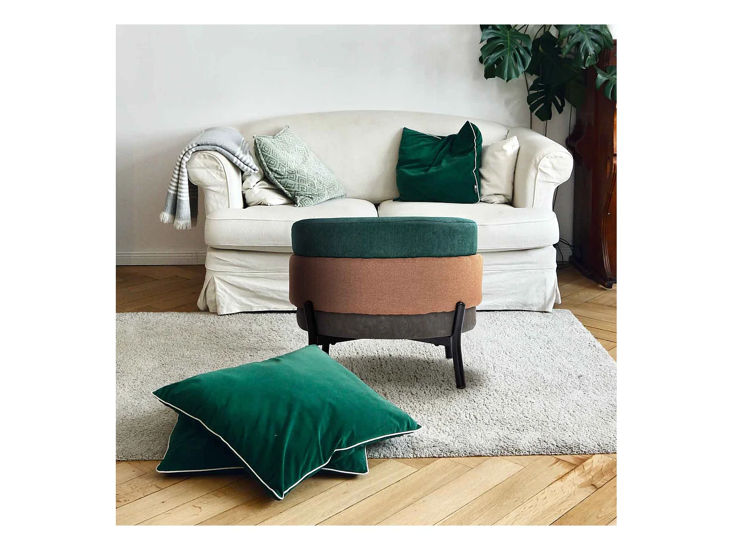 HAMBURG - Puf redondo de 3 plazas en PU/velvet/tela rosa