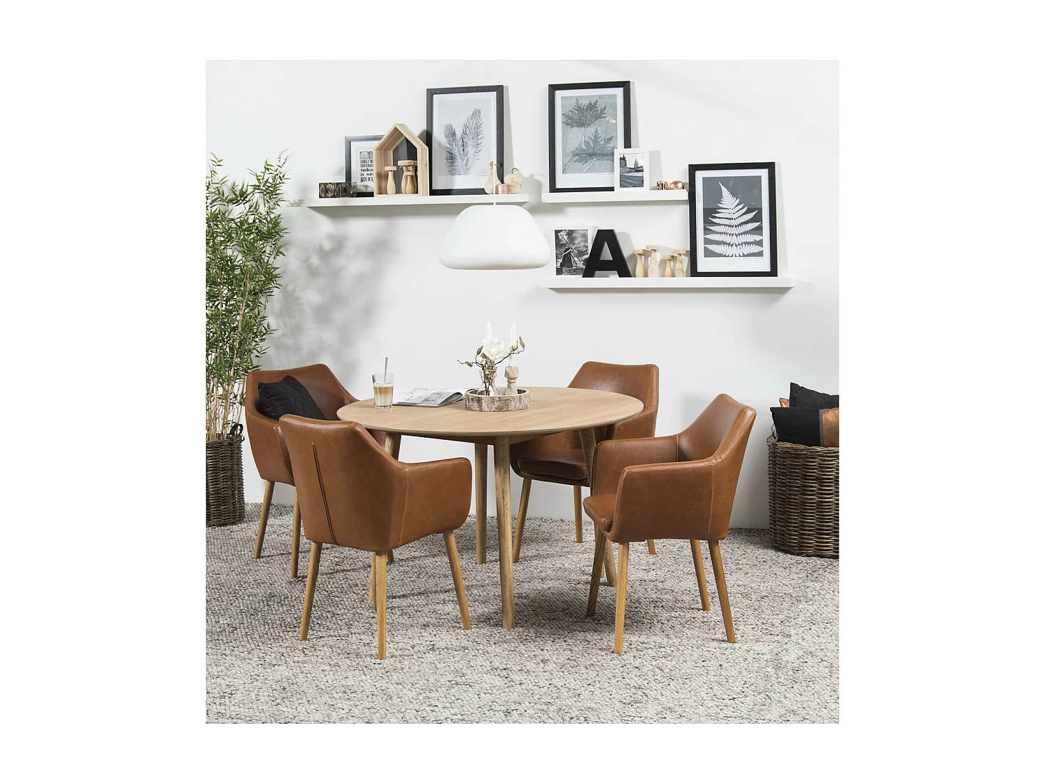 Table ronde en bois clair L120 - NOGANA