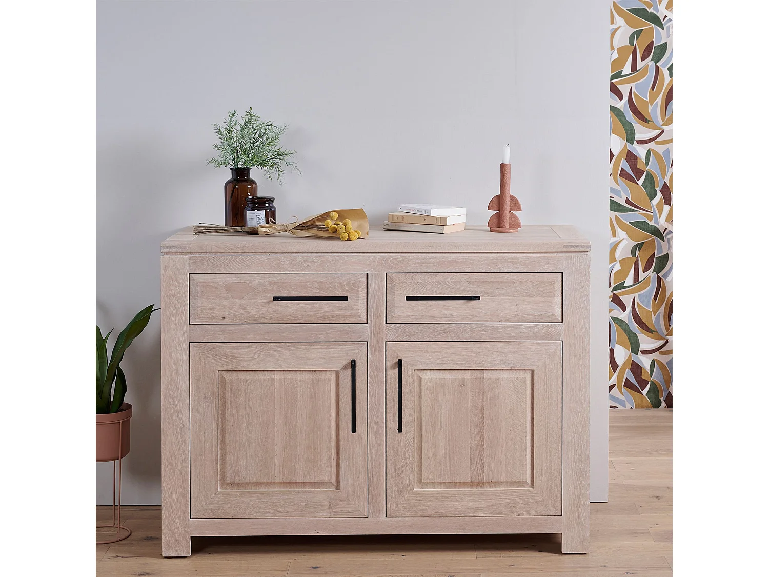 Buffet bas parisien moderne en chêne blanchi 2 portes 2 tiroirs - BOSTON