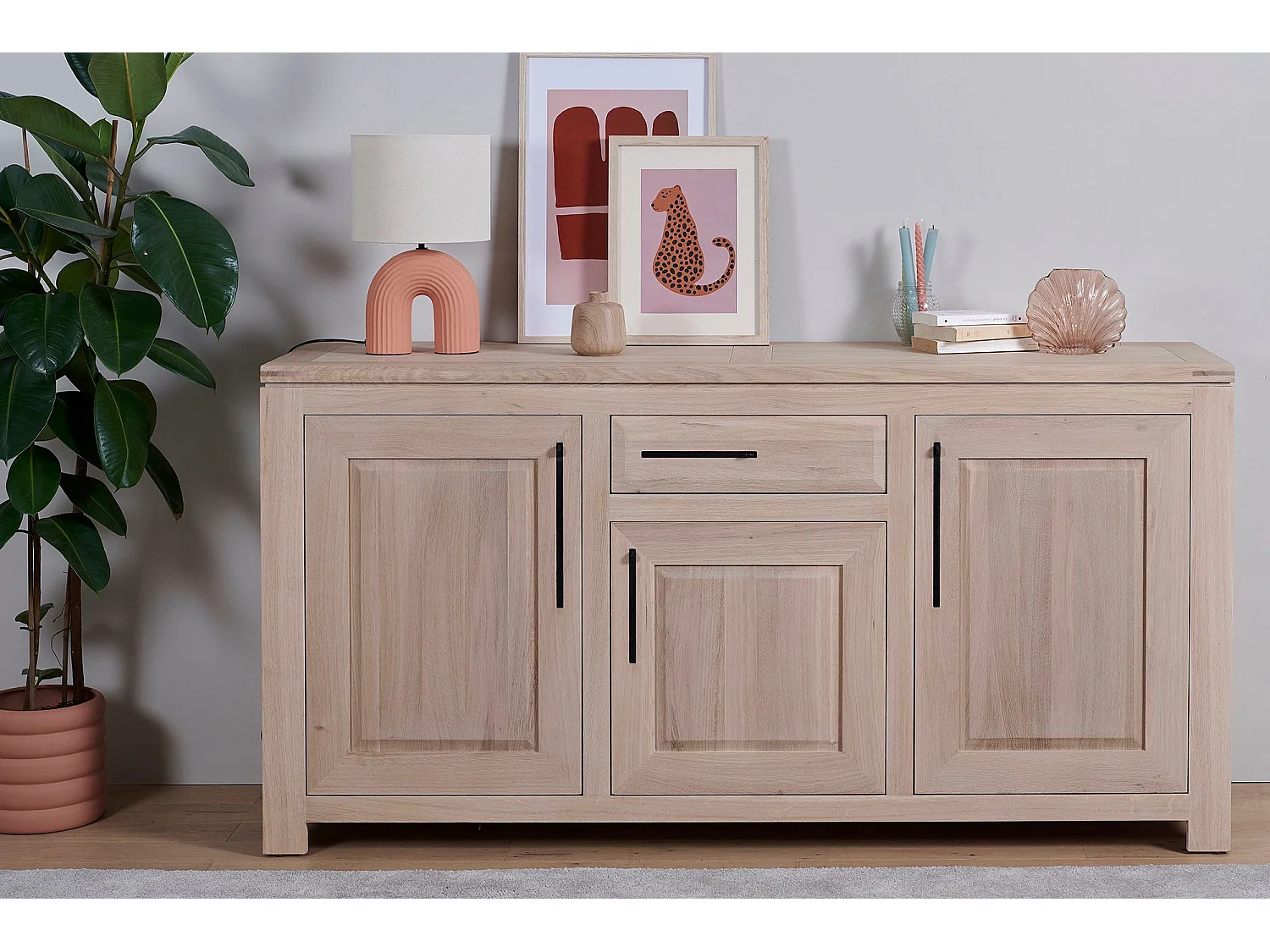 Buffet bas moderne en chêne blanchi 3 portes 1 tiroir - BOSTON