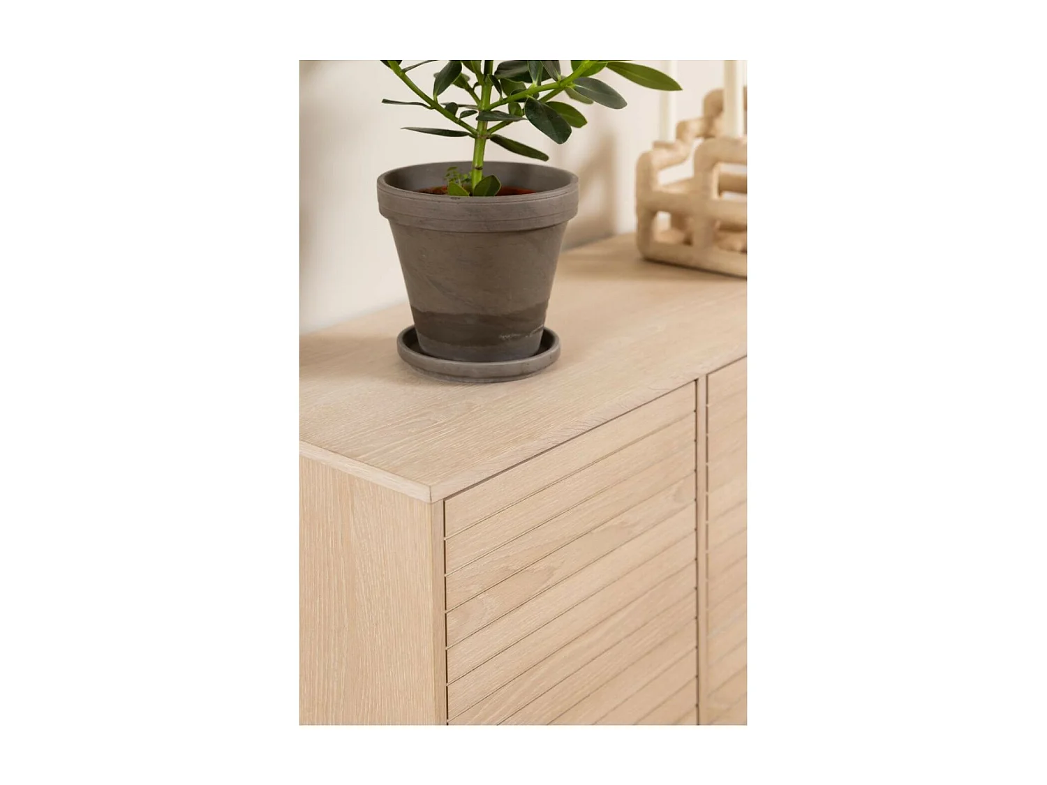 Linley Sideboard 4 Türen Eichenfurnier.