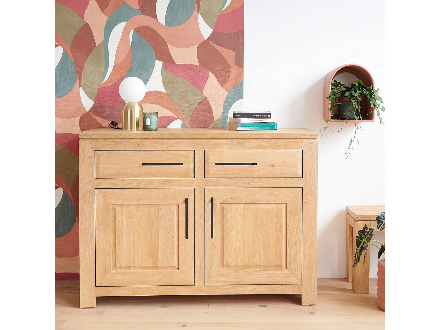 Buffet bas parisien moderne en chêne clair 2 portes 2 tiroirs - BOSTON