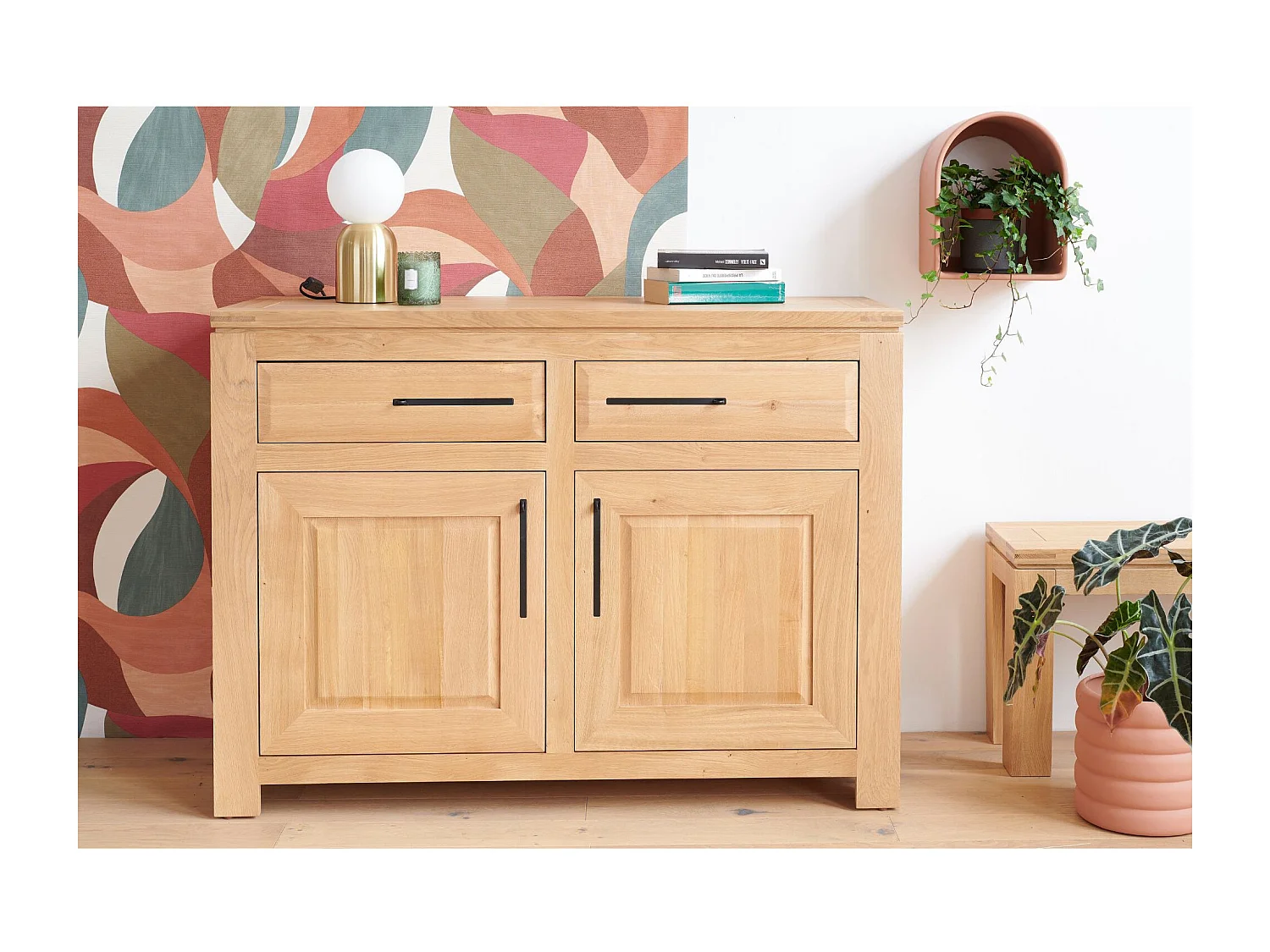 Buffet bas parisien moderne en chêne clair 2 portes 2 tiroirs - BOSTON