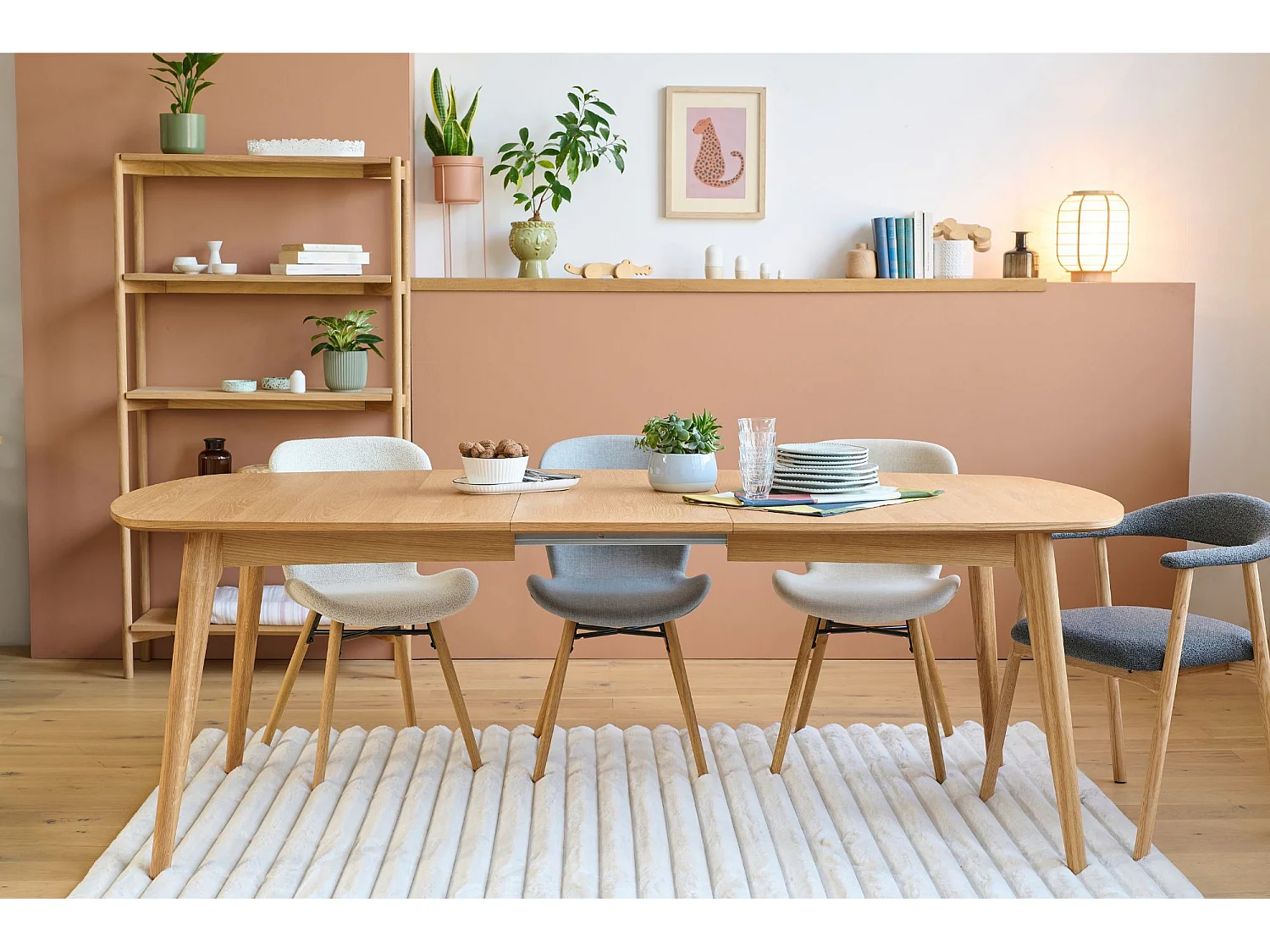 Table à manger ovale en bois + 2 allonges 8/12 places L180/270 - MARTINE