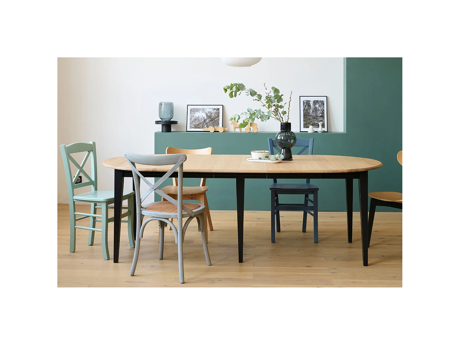 Table ronde 6 pieds fuseau D115 + 3 rallonges bois - VICTORIA
