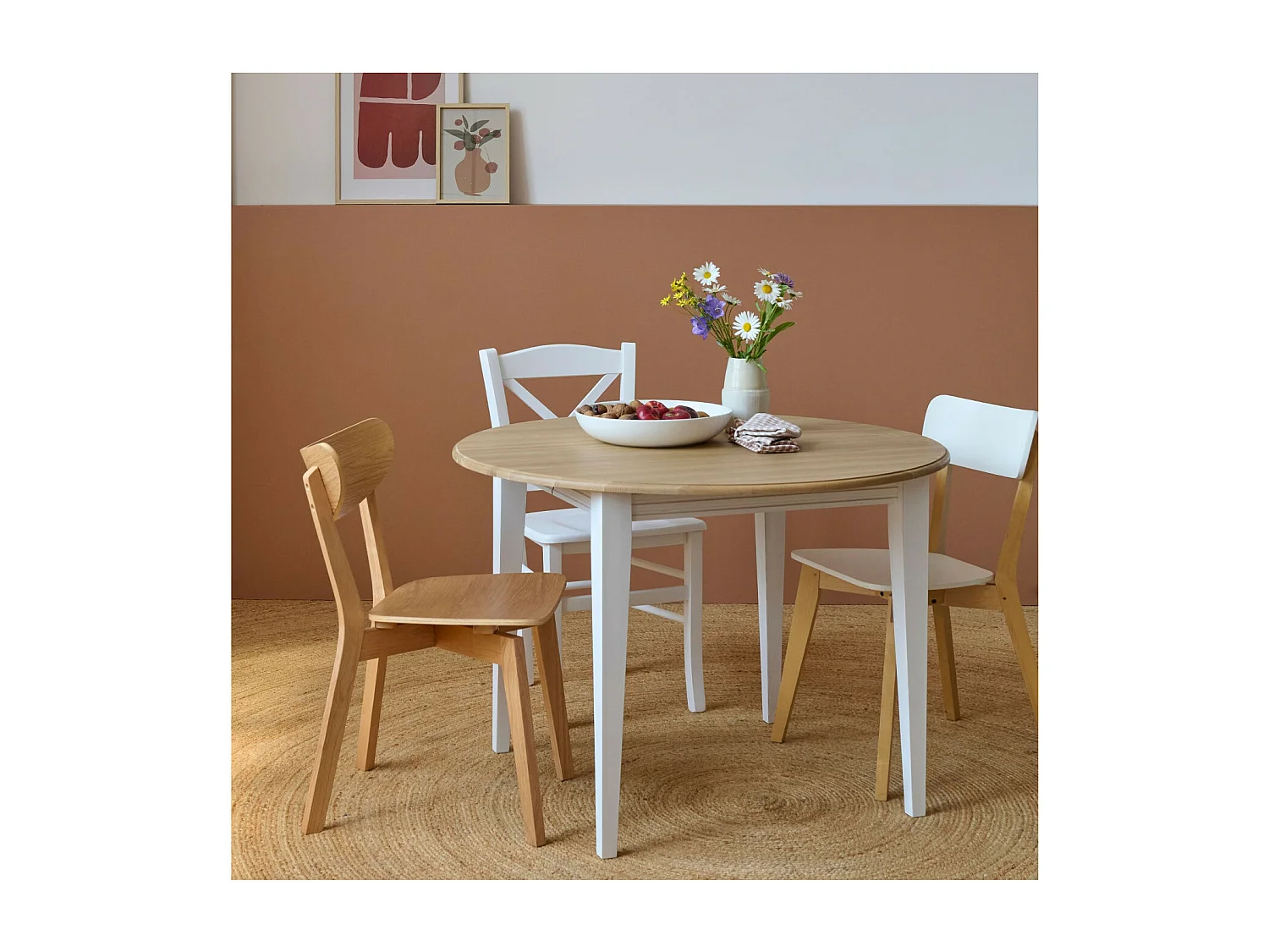 Table ronde 6 pieds fuseau D115 + 3 rallonges bois - VICTORIA