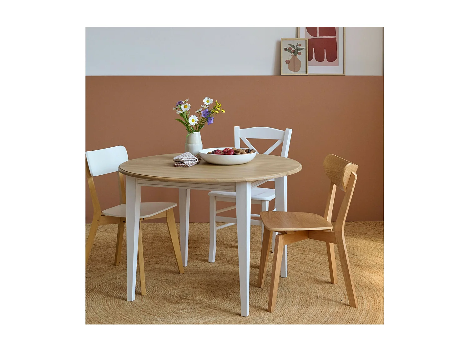 Table ronde 6 pieds fuseau D105 + 3 rallonges bois - VICTORIA