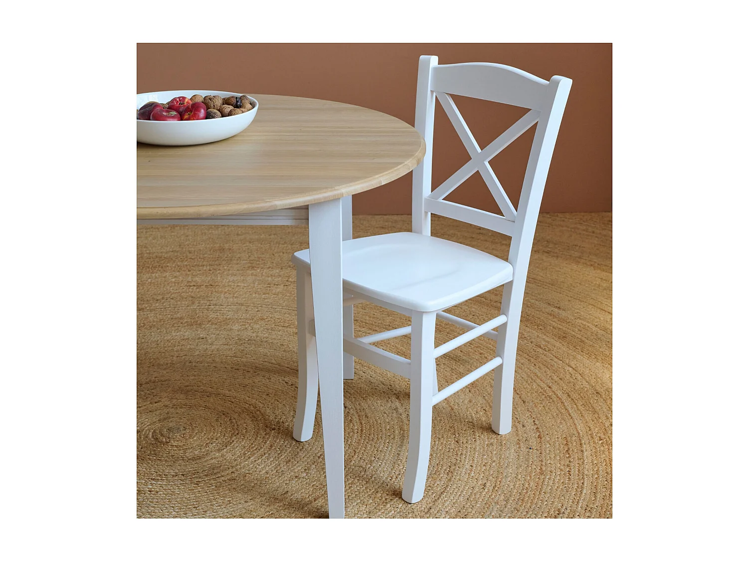 Table ronde extensible bois D105 avec 1 allonge et pieds fuseau - VICTORIA