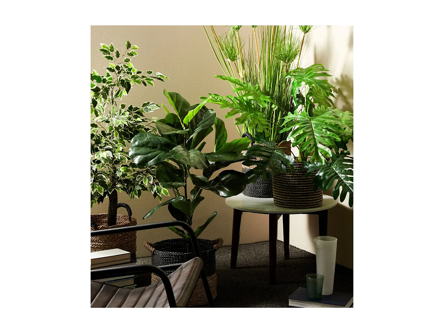 Table basse ronde vintage en manguier et marbre blanc D60 - BLANY