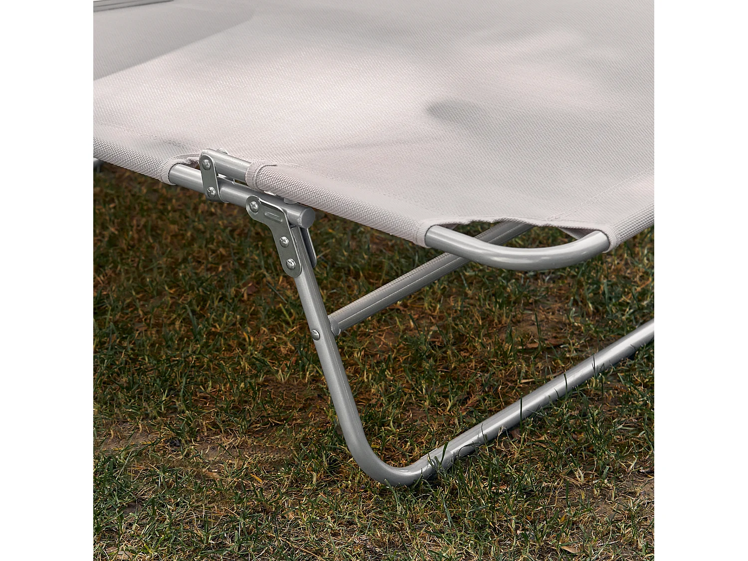 SoBuy OGS48-MI ligstoel, opvouwbare ontspanningsligstoel, verstelbare, opvouwbare en verstelbare campingstoel met zonnescherm - Beige