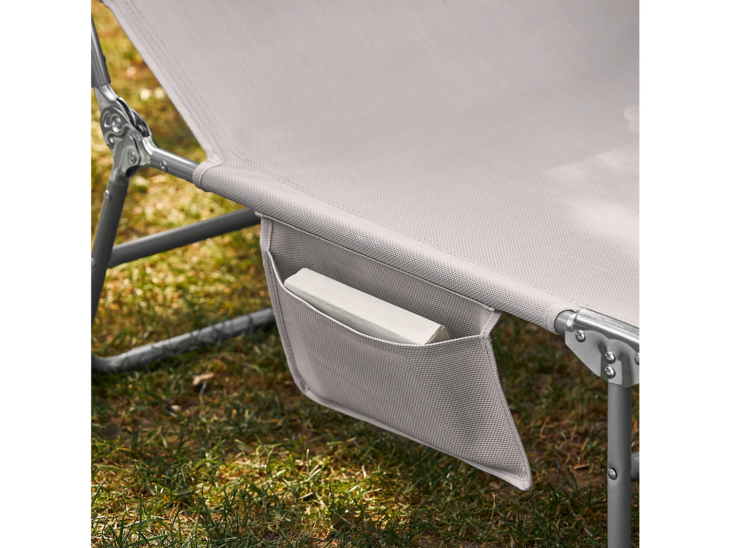 SoBuy OGS48-MI ligstoel, opvouwbare ontspanningsligstoel, verstelbare, opvouwbare en verstelbare campingstoel met zonnescherm - Beige