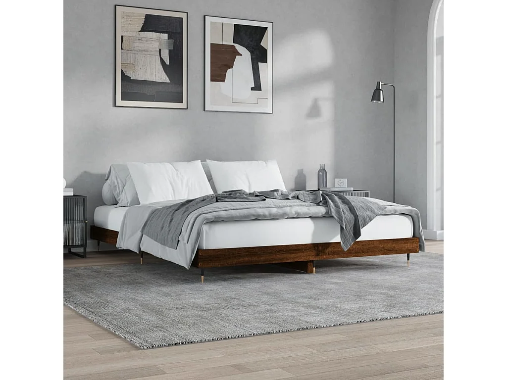 Bedframe zonder matras 200x200 cm spaanplaat bruin eikenkleurig