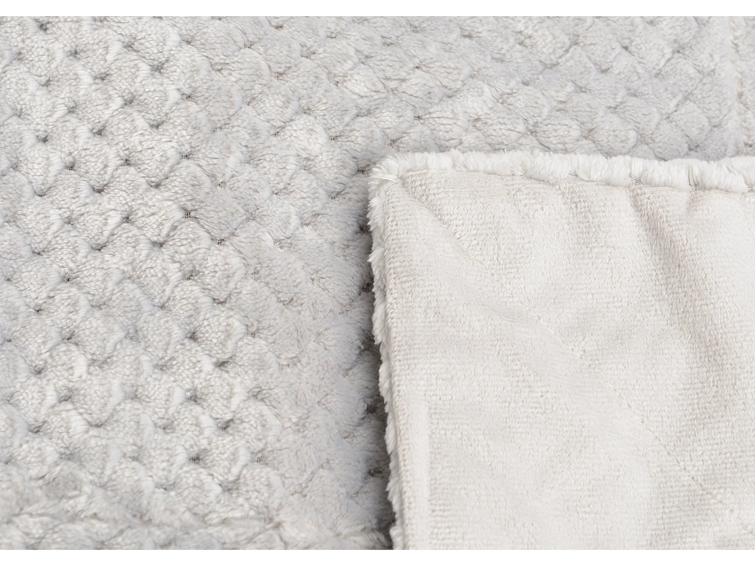 Plaid damier 130x170 gris clair