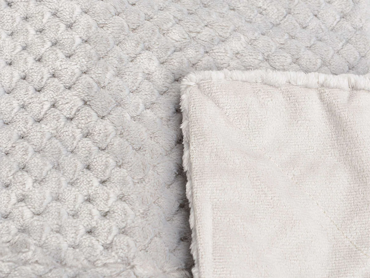 Plaid damier 130x170 gris clair