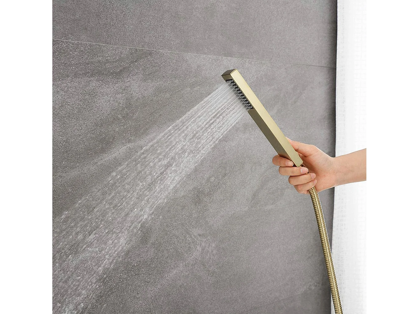 Grifo De Pie Rea Carat Brush Gold