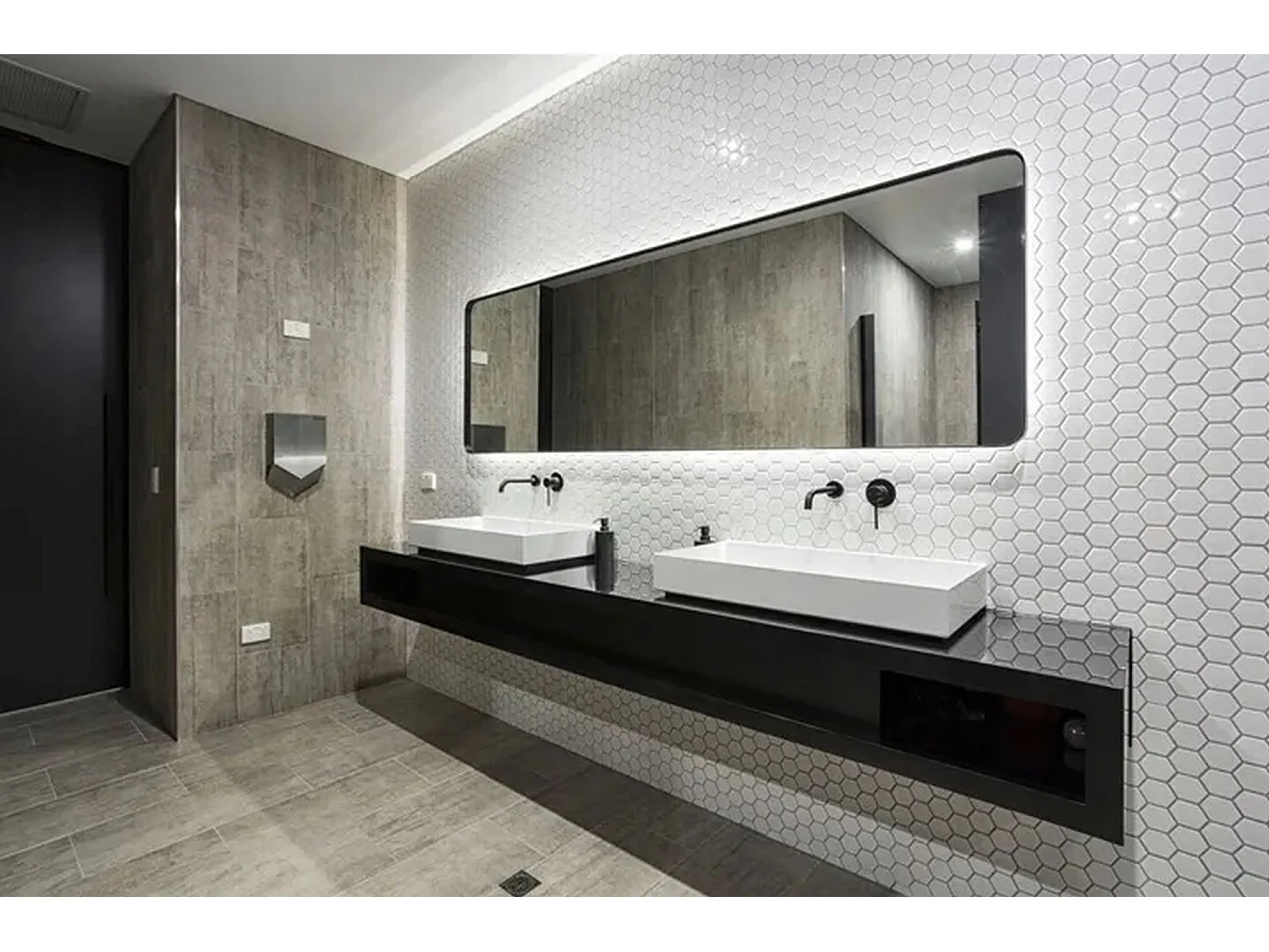 Grifo Empotrado Oculto Rea Lungo Long Black + Box