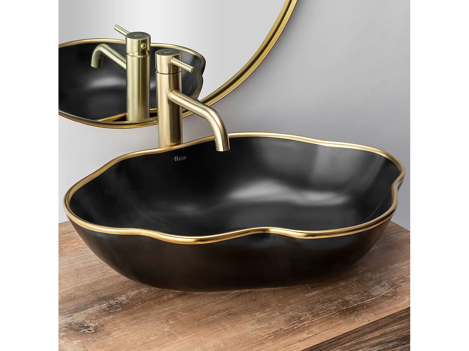 Wastafelkraan Rea Lungo High Brush Gold