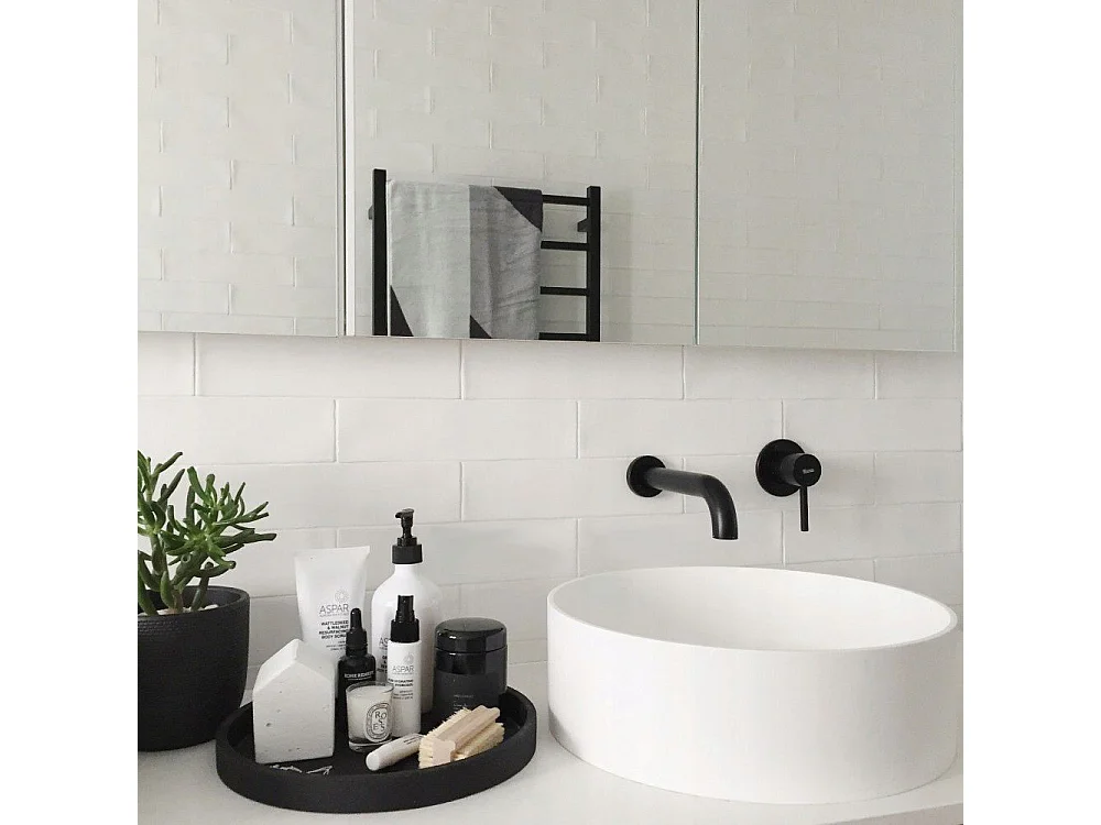 Unterputz Armatur Rea Lungo Black + Box