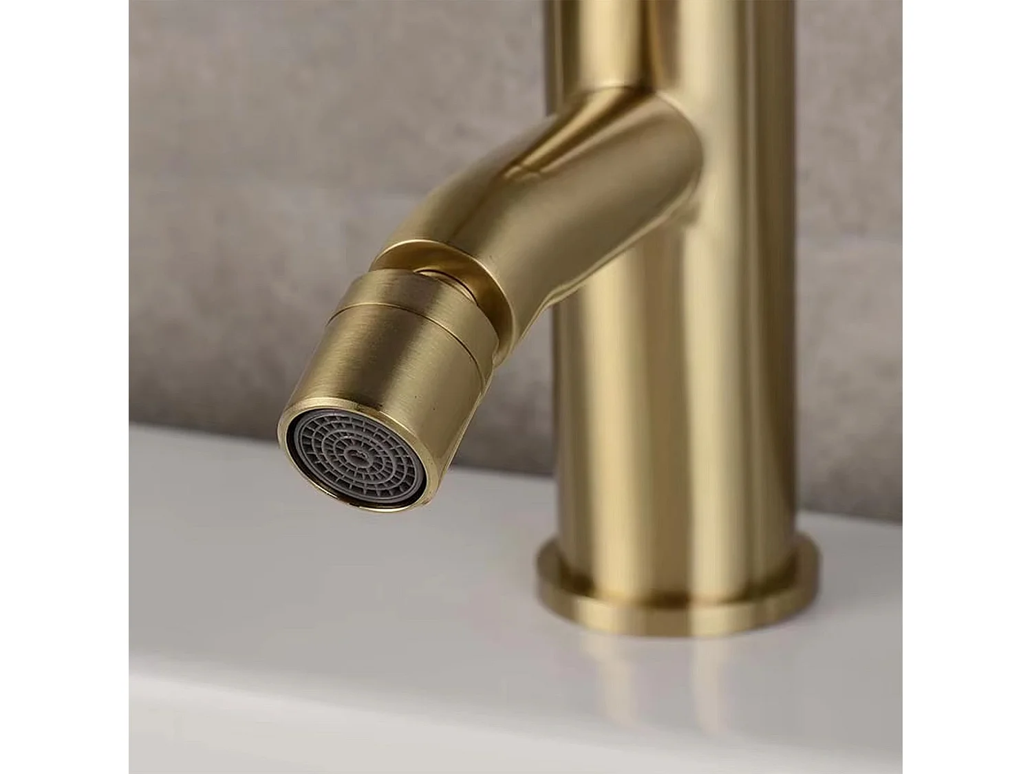 Robinet De Bidet Rea Lungo Brush Gold