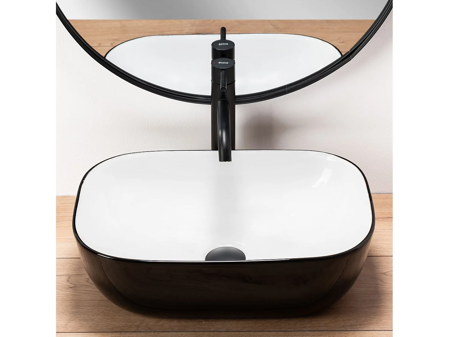 Lavabo Da Appoggio Rea Belinda Black White