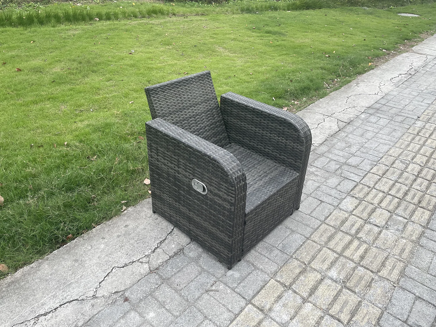 7 places Ensemble de meubles de jardin en polyrotin avec Table basse rectangulaire Chaise inclinable Canapé 3 places