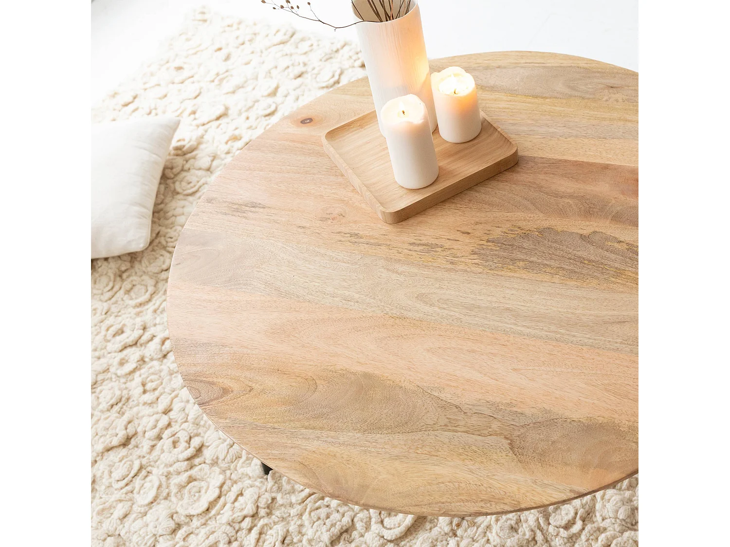 Mesa de centro redonda de madera de mango y metal Aimée con almacenamiento - estilo industrial