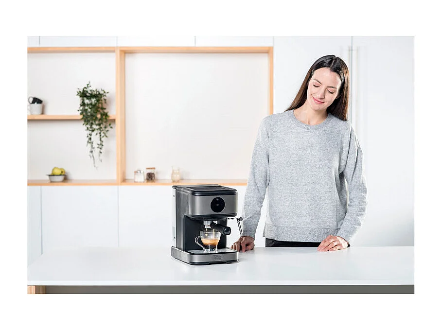 Expresso Black & Decker BXCO850E GRIS