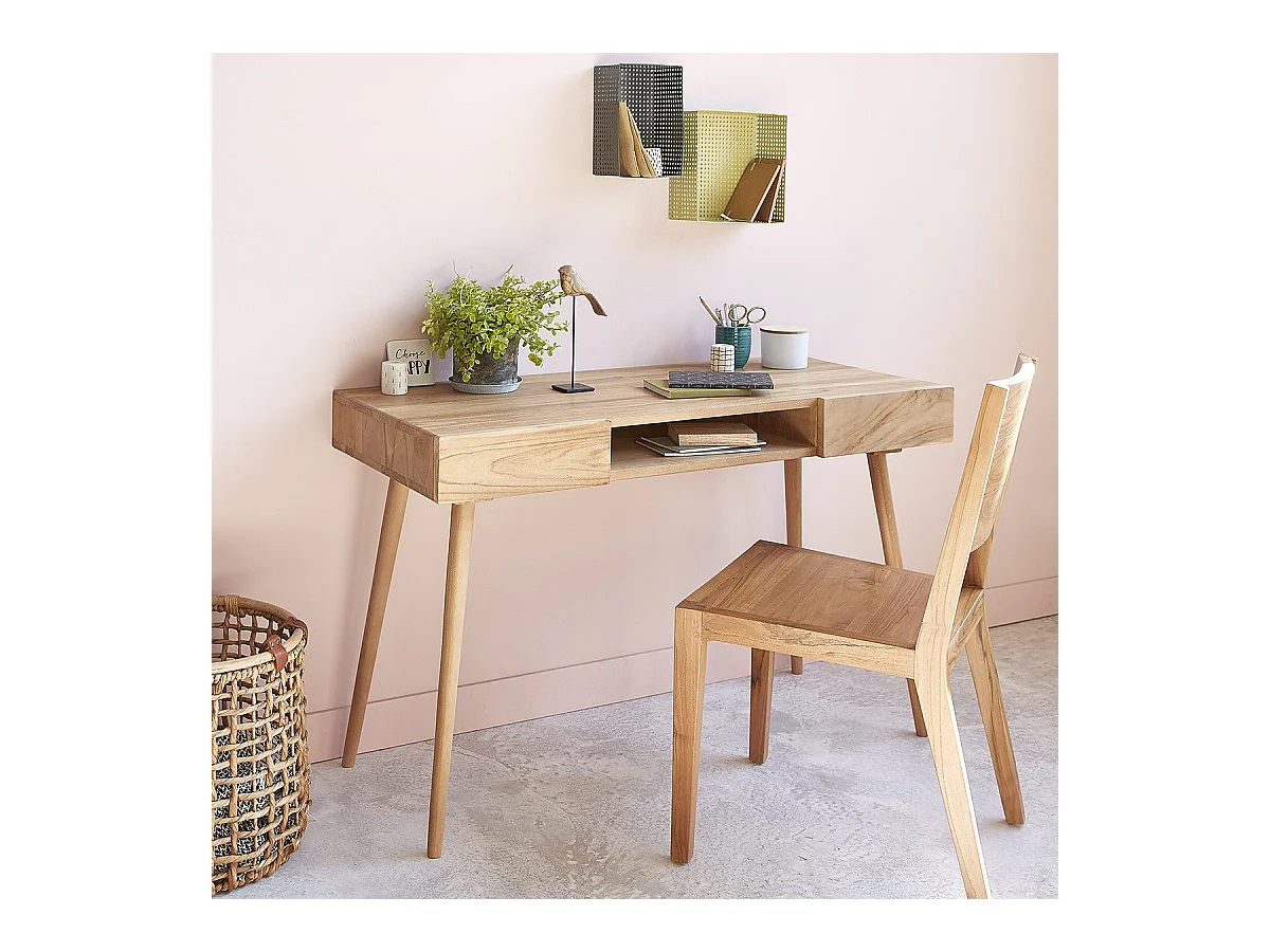 Silla moderna de madera de teca maciza