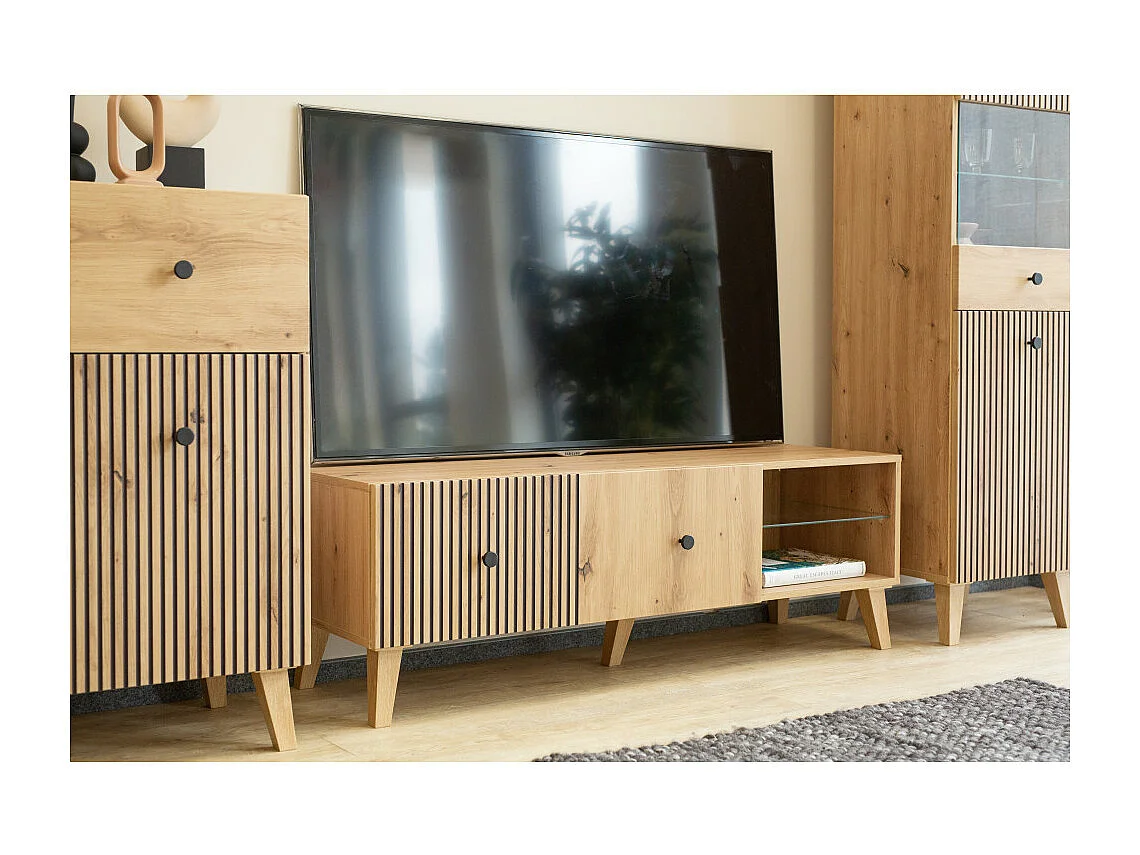 Meuble TV BERLIN 135 cm 1 Porte - 1 Niche Chêne