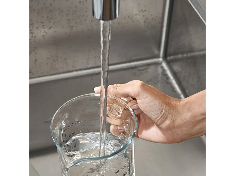 Robinet de cuisine HANSGROHE Talis M54 220 chromé + nettoyant Briochin