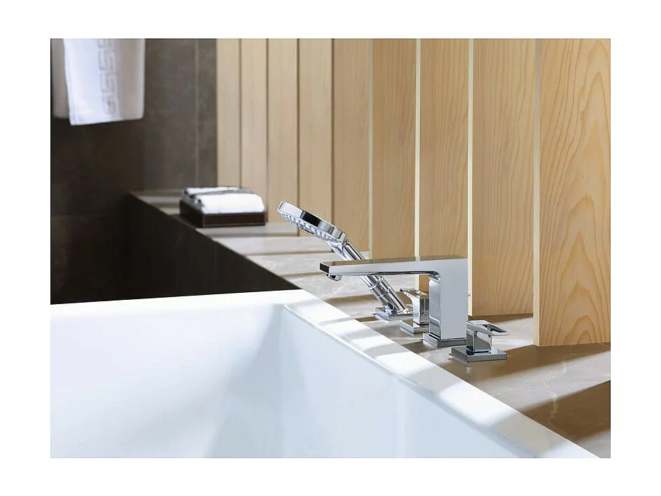 HANSGROHE Mélangeur 4 trous Metropol pour baignoire avec Secuflex poignée étrier Chromé avec Corps encastré