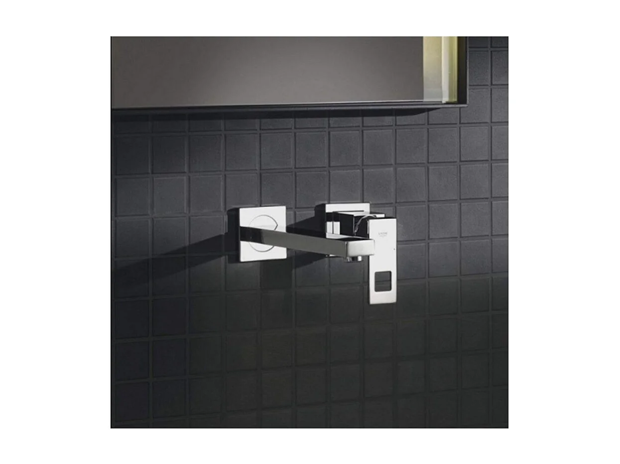 Lot de 2 mitigeurs lavabo mural GROHE Eurocube M + corps encastré