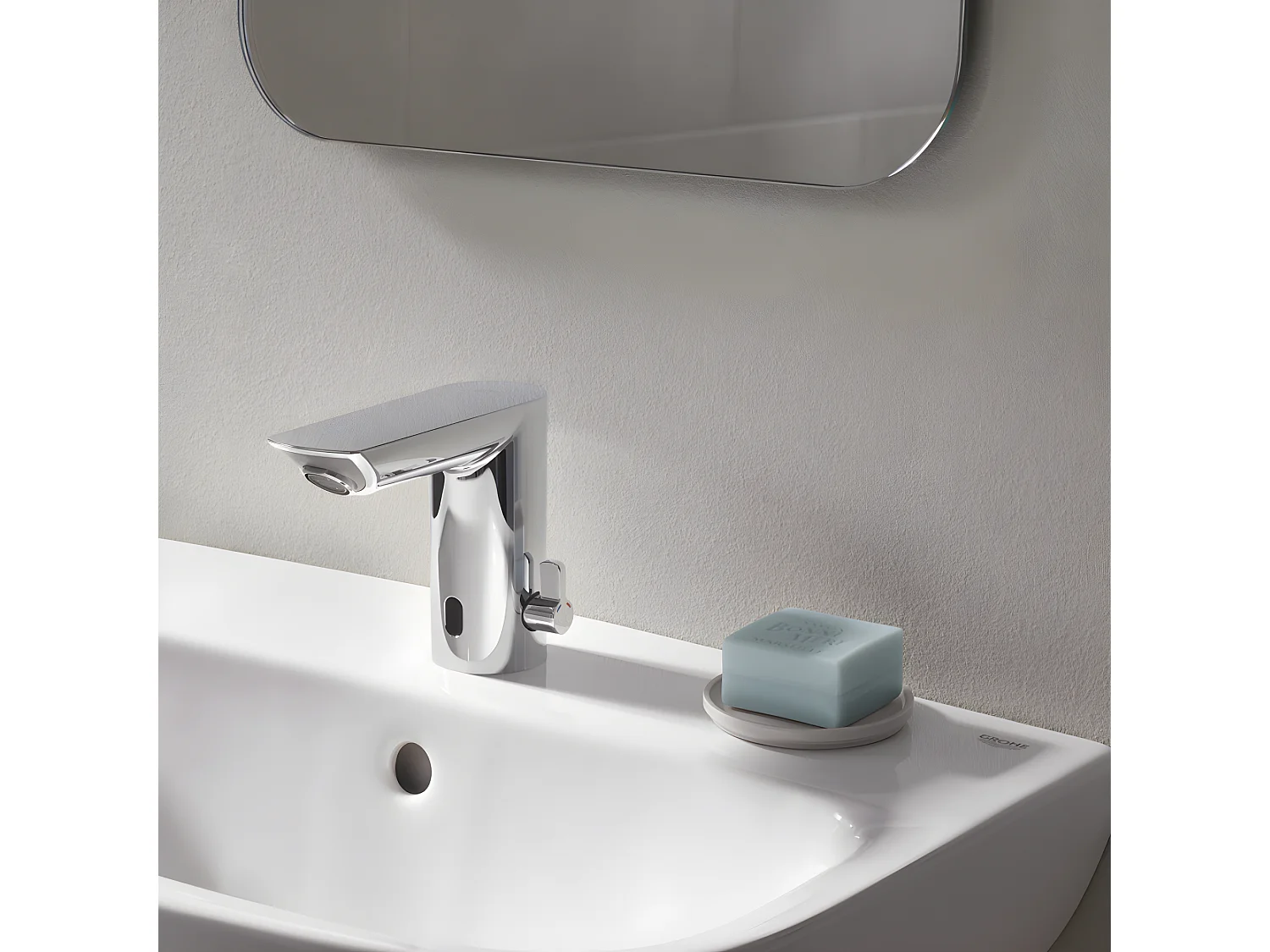 Mitigeur lavabo infrarouge GROHE Bau Cosmopolitan E