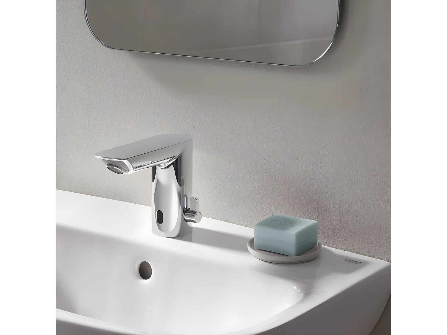 Mitigeur lavabo infrarouge GROHE Bau Cosmopolitan E