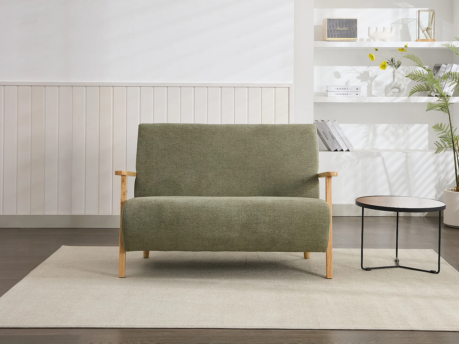 2-sitssoffa i grönt tyg och trä JULOMO