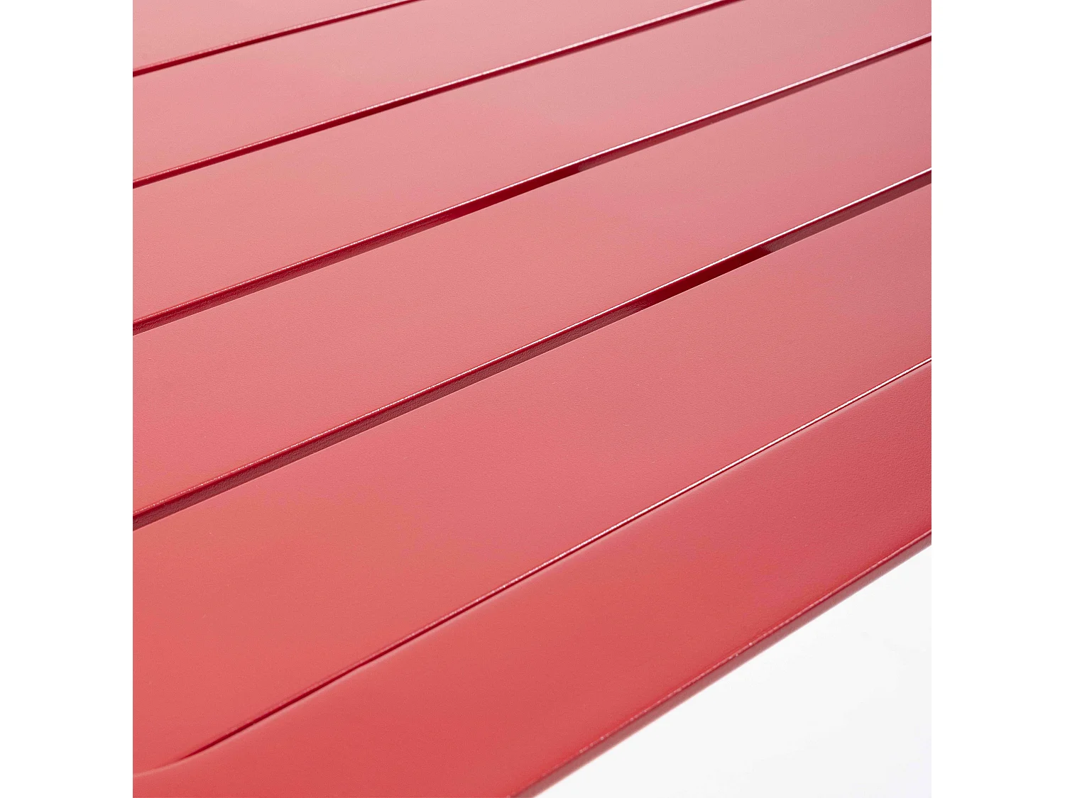 Table carrée de terrasse (70x70cm) rouge foncé