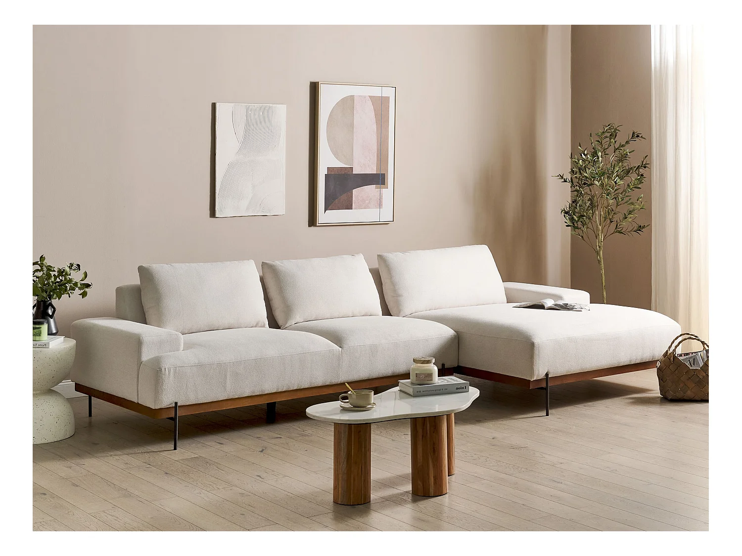 Canapé d'Angle droite Style Minimaliste 3 Places en Tissu Beige et Pieds Métal Mariferd
