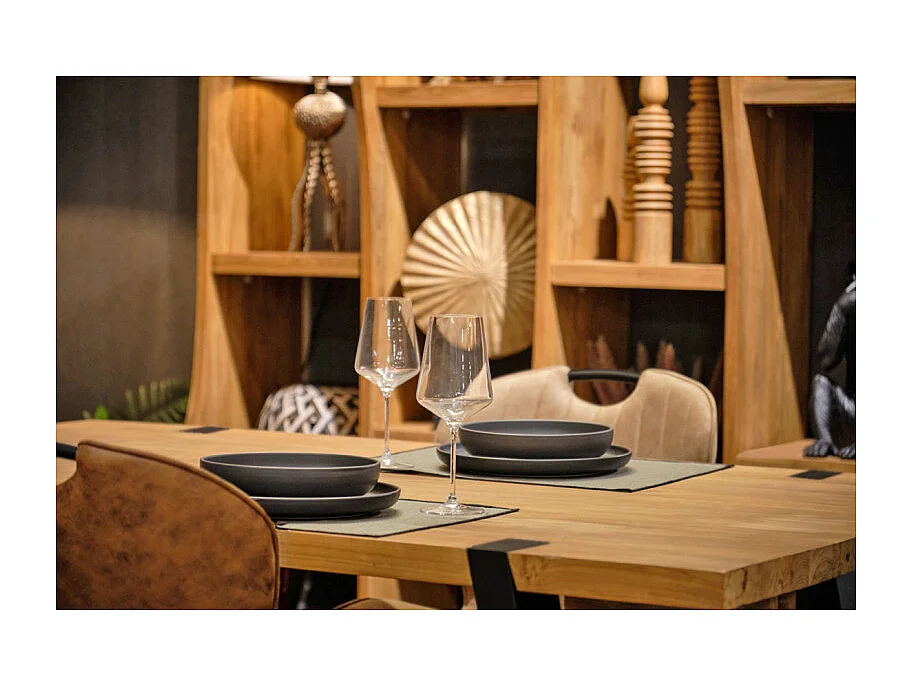 Table L. 180 cm en bois de teck recyclé et pieds en métal - EDWARDS