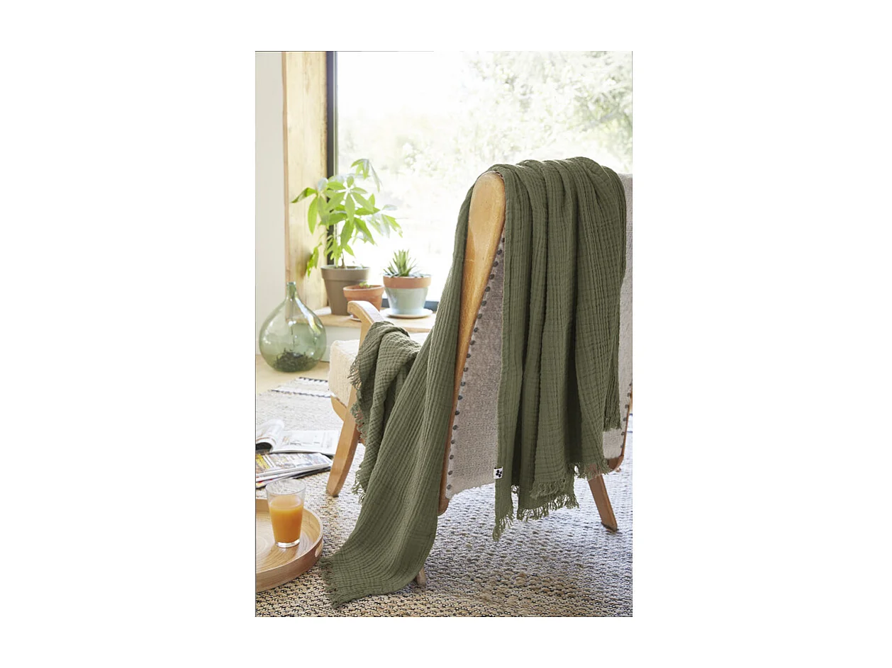 Plaid 180 x 220 cm en quadruple gaze de coton vert - PEPA 2