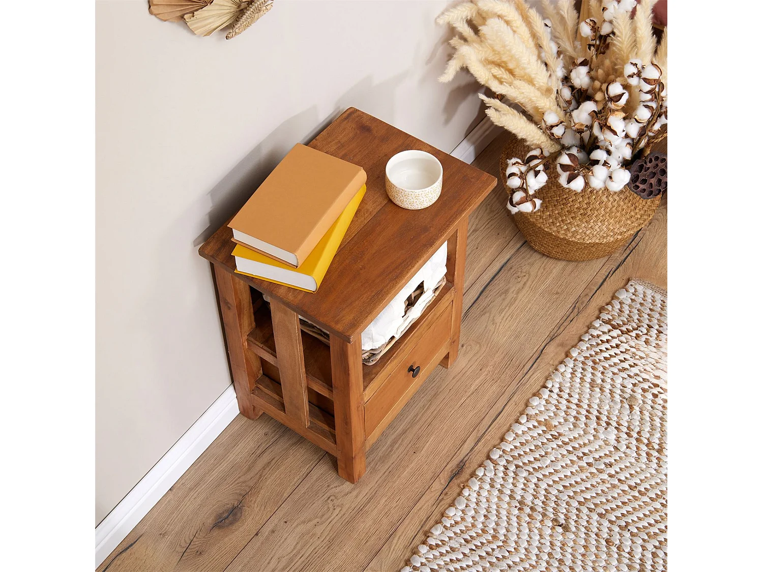 Table de chevet BAVELLA L 40 cm, avec 1 tiroir et 1 panier en rotin, en acajou finition naturelle