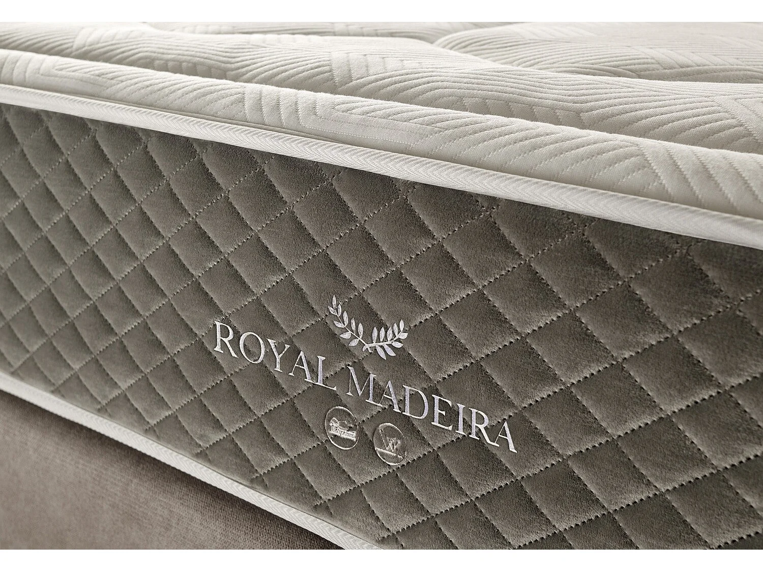Matelas ressorts 135x190 royal madeira | ressorts ensachés healthy spring & mémoire de forme hr | équilibre entre fermeté et douceur | 25cm d'epaisseur