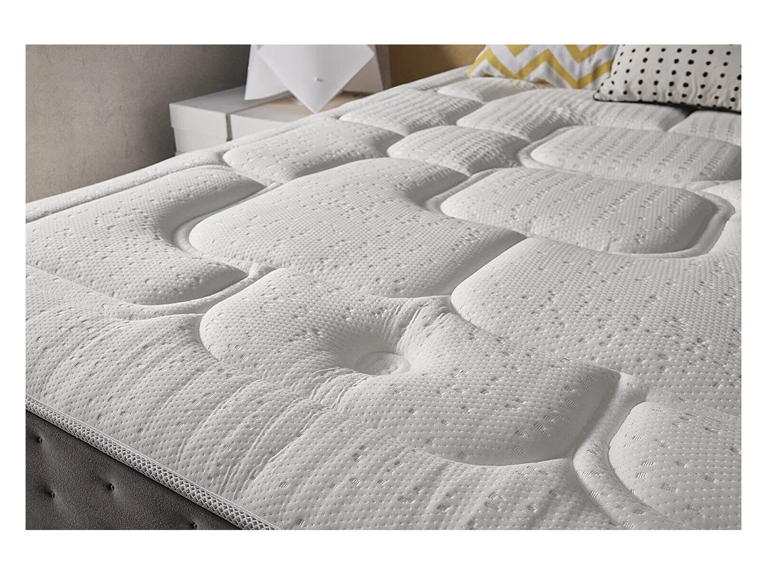Matelas 135x200 mousse royal top® | mousse à mémoire de forme | viscographene | epaisseur 30 cm | thermo-regule | independance de couchage - 11 zones