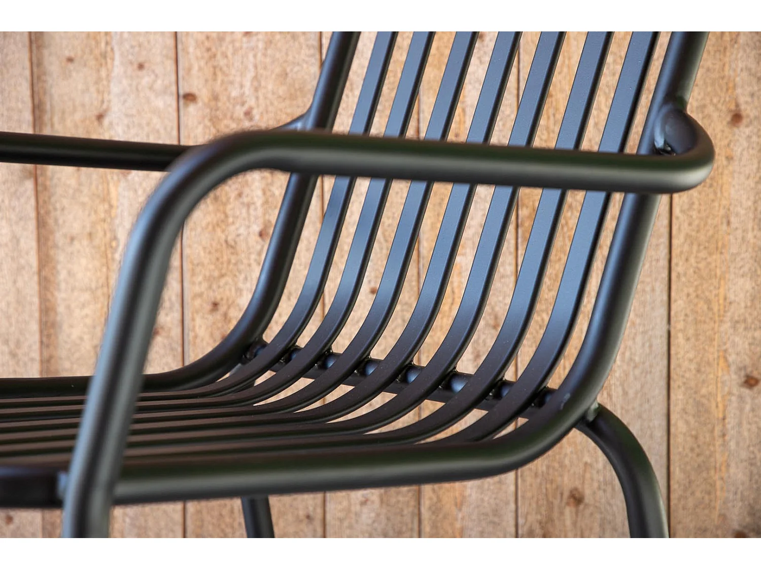 Peking tuinstoel stapelbaar zwart.