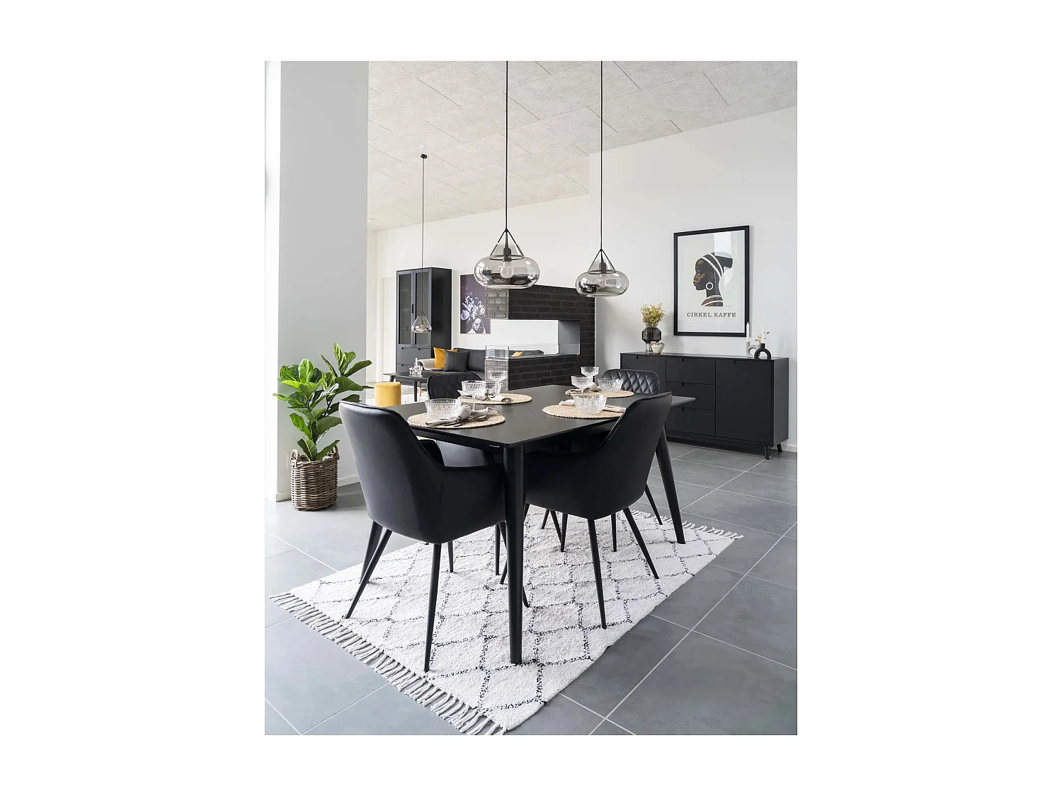 Set van 2 KARU eetkamerstoelen – Kunstleer en zwarte metalen poten-Color Negro