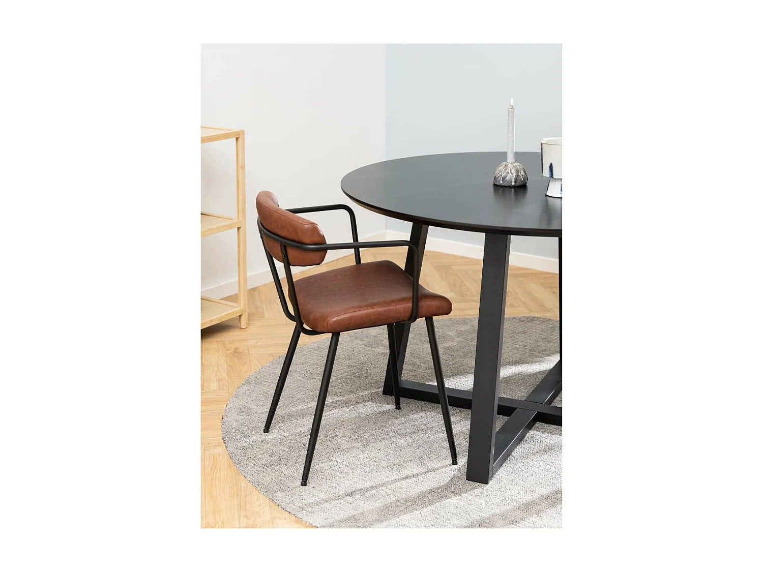 Malika table de salle à manger Ø120cm noir.