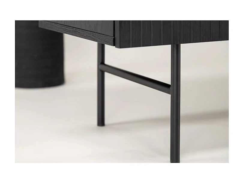 Björkön Sideboard 3 Türen schwarz.