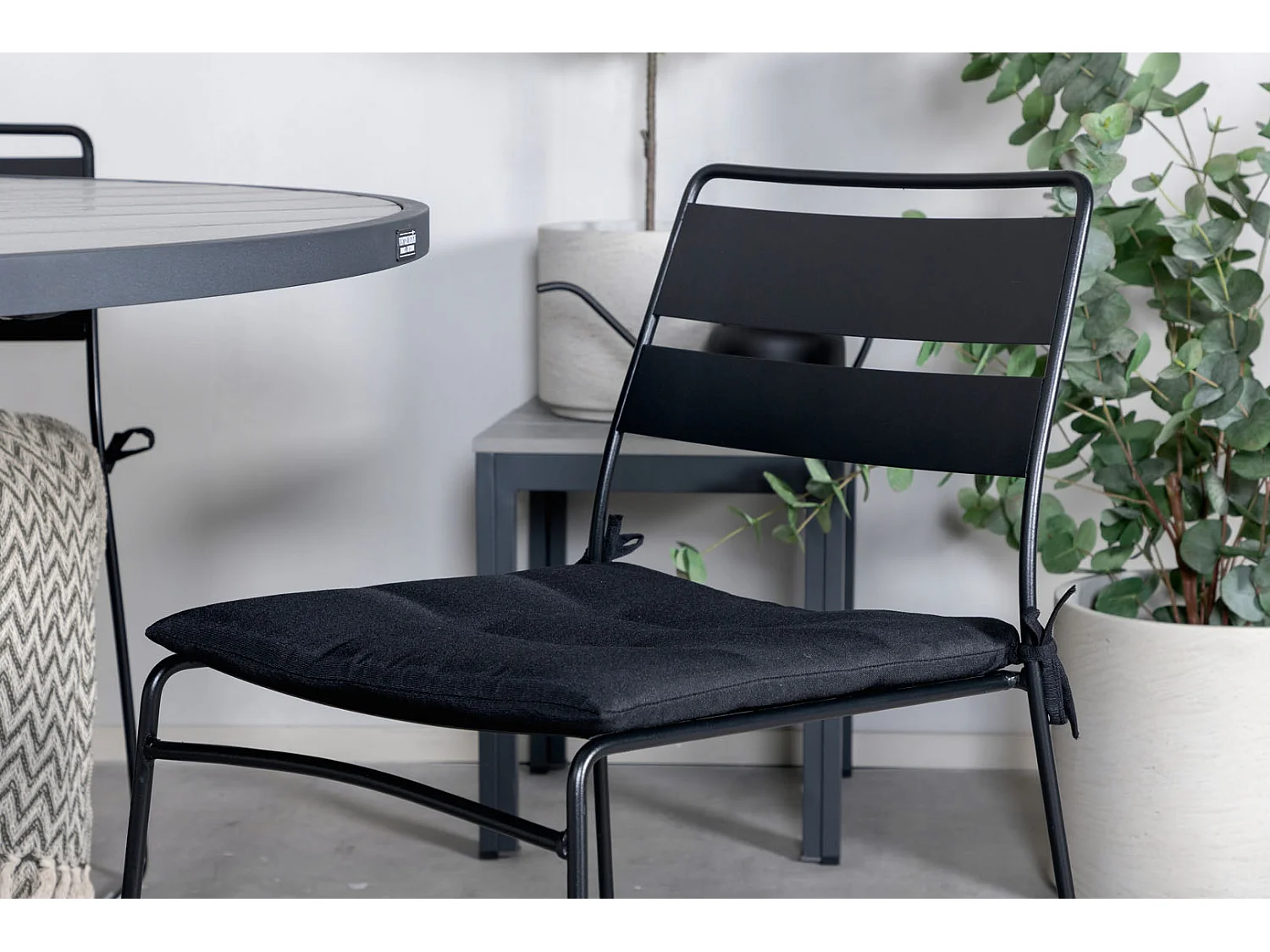 Lina Chaise de jardin, noir.