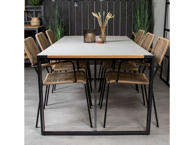 Lindos tuinstoel met armleuningen stapelbaar zwart.